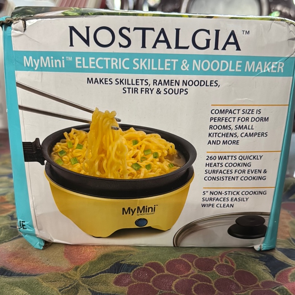 Nostalgia MyMini Yellow Electric Skillet